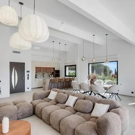 Villa Terramare Min From The Beaches & Direct Forest *